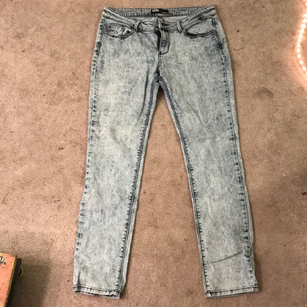 BDG mid rise acid wash jeans